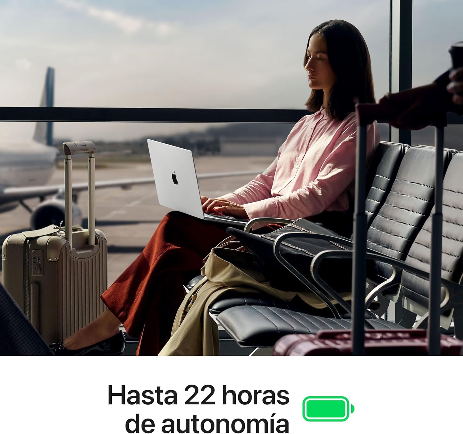 Apple Macbook Pro 14"| CPU M5 Pro de 15 núcleos | 24 GB | SSD de 2 TB | GPU de 16 núcleos | Preto espacial